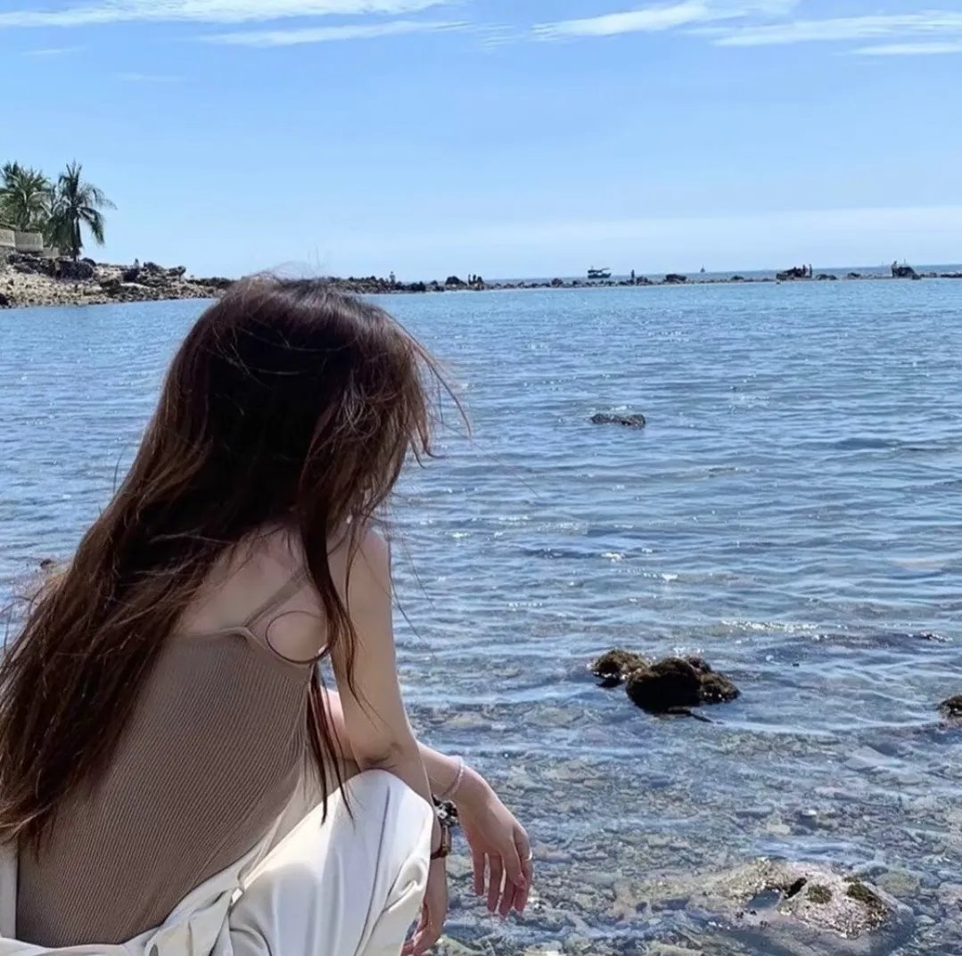 绿草如阴